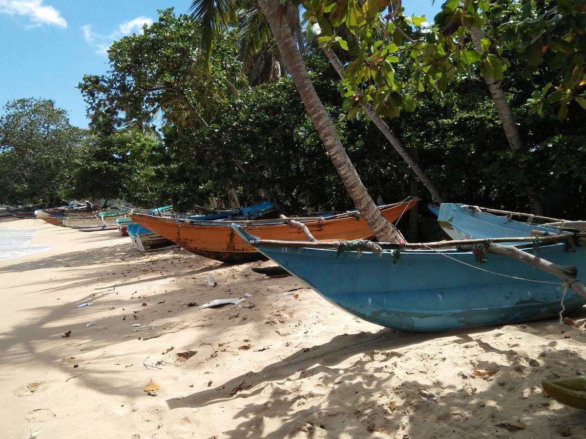 Parei Beach Inn Тангалле Екстер'єр фото