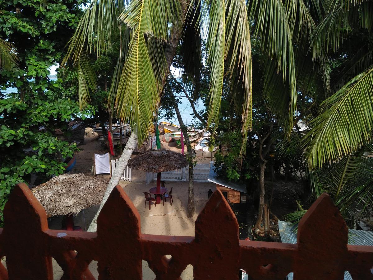 Parei Beach Inn Тангалле Екстер'єр фото